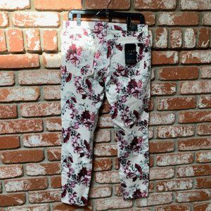 7 Floral High Waist Skinnies💥3XHost Pick!! NWT!